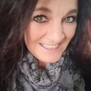 Meet your Posher, Tina